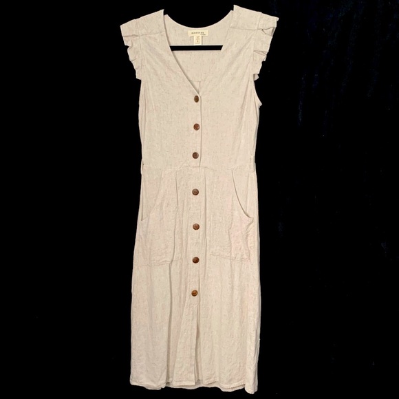 Monteau Los Angeles Dresses & Skirts - Monteau Buttoned Front V-Neckline Linen Blend Midi Dress